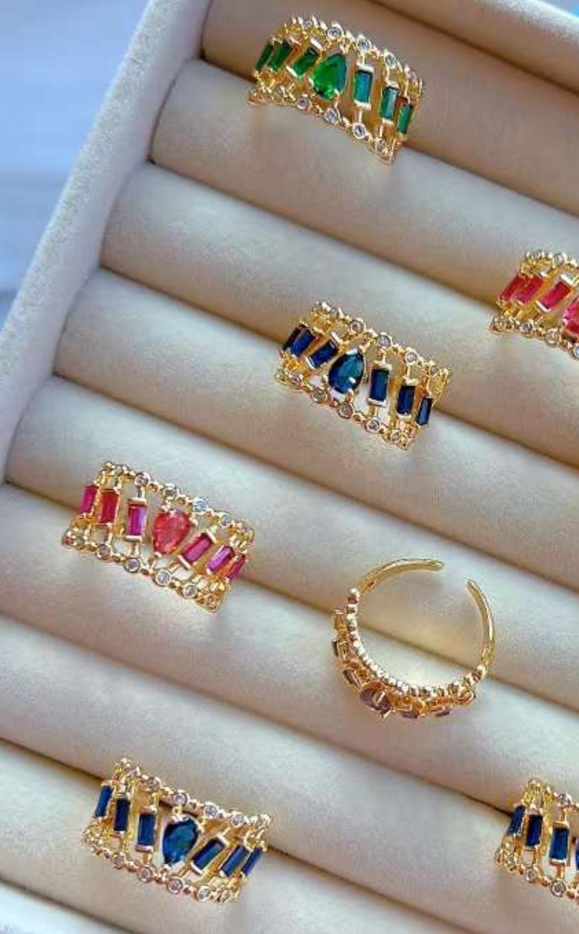 Royal Baguette Band Rings