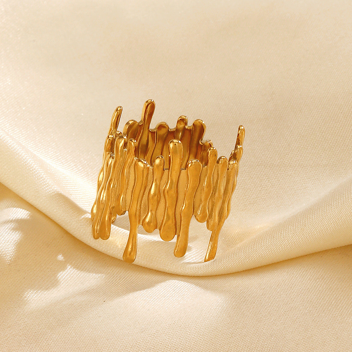 Petite SS Melting Ring-2 colors