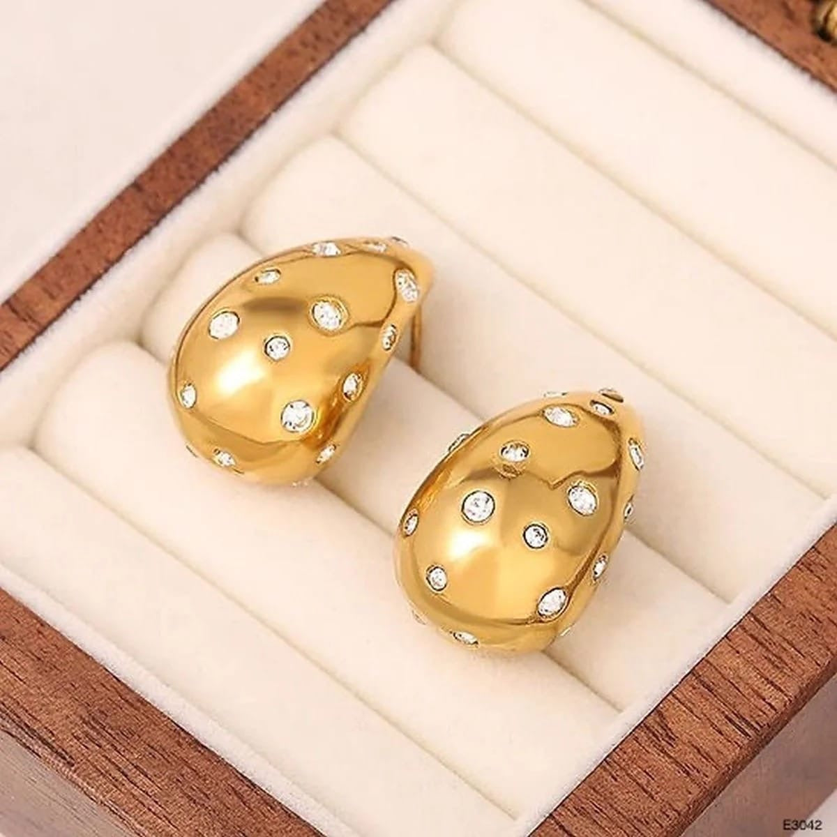 Viral Drop Earrings