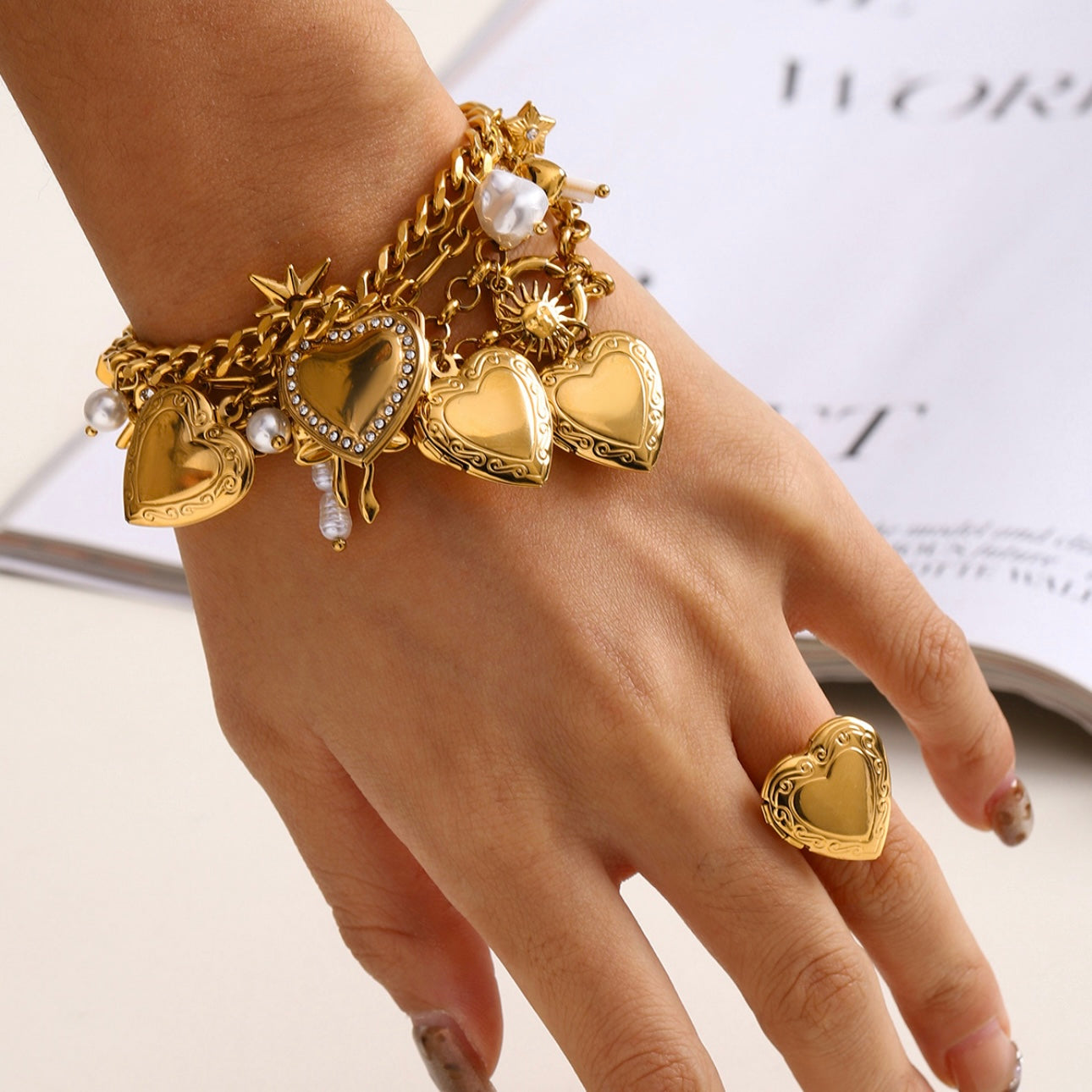 Openable Heart Charm Bracelets-2 Designs