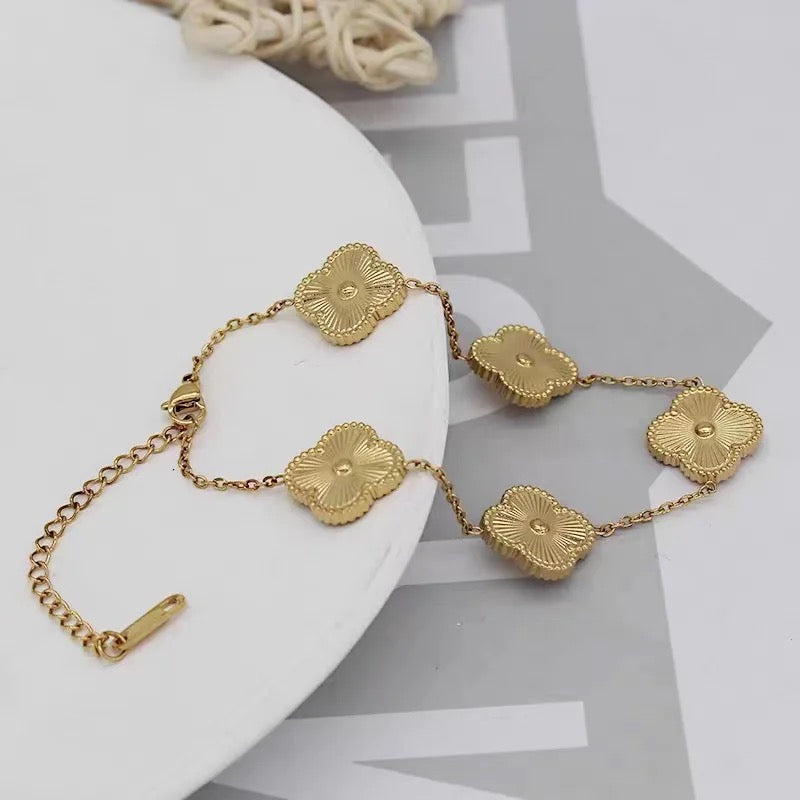 Clover Bracelets-8 Types