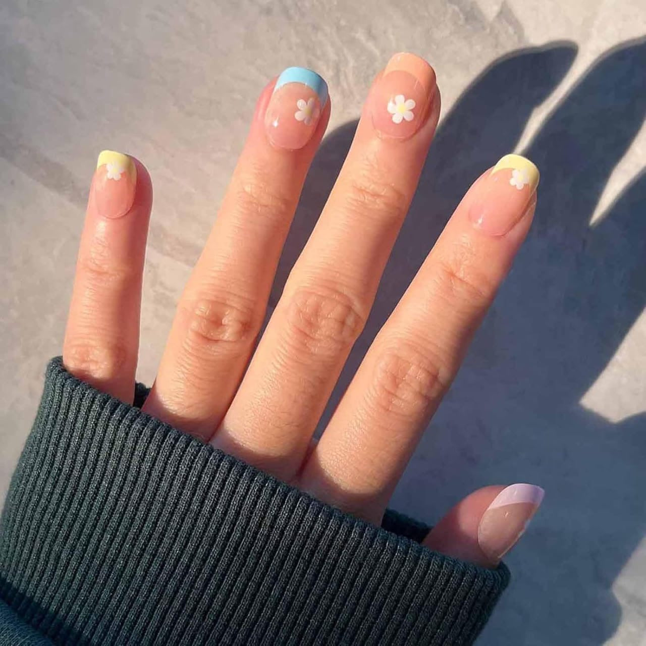 Stick On Nails-5 Designs
