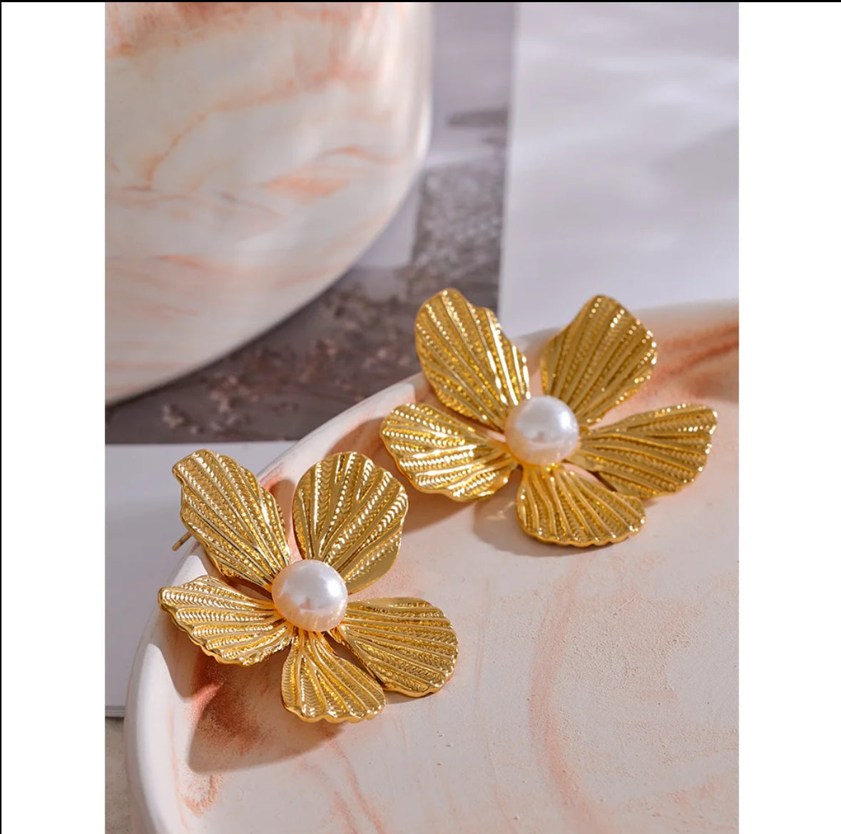 Sunflower Pearl Earrings