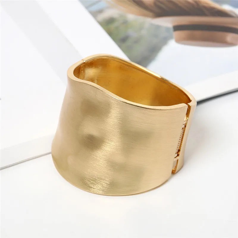 Chunky Solid Cuffs Bracelets