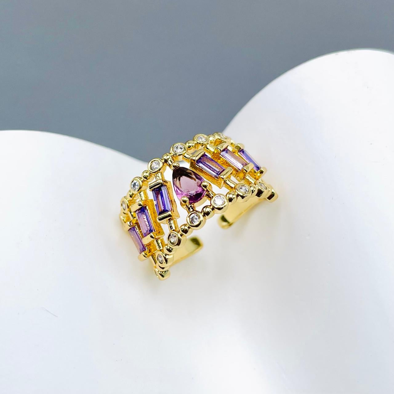 Royal Baguette Band Rings