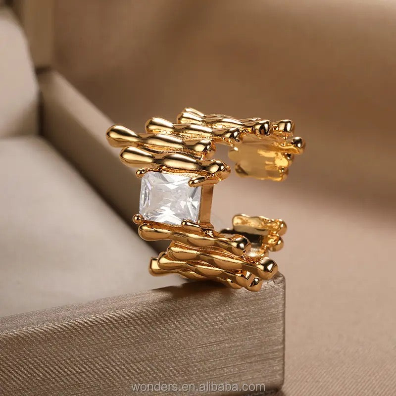 Classic Melting Ring - Gold