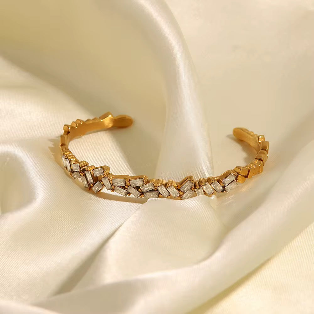 Thin Criss Cross Baguette Adjustable Kada Bracelet- Gold
