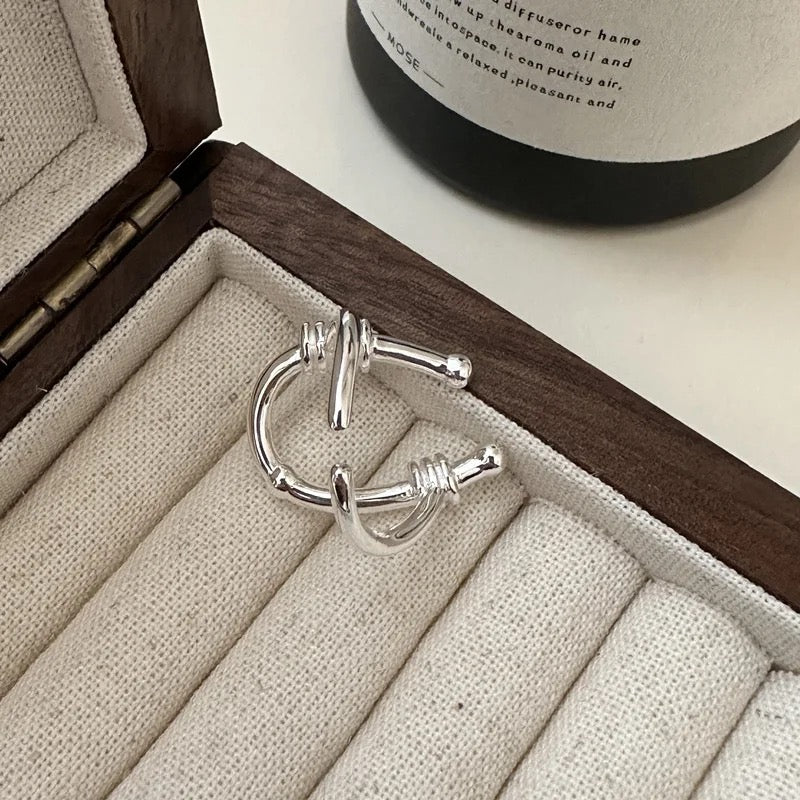 Tied Horse Shoe Ring