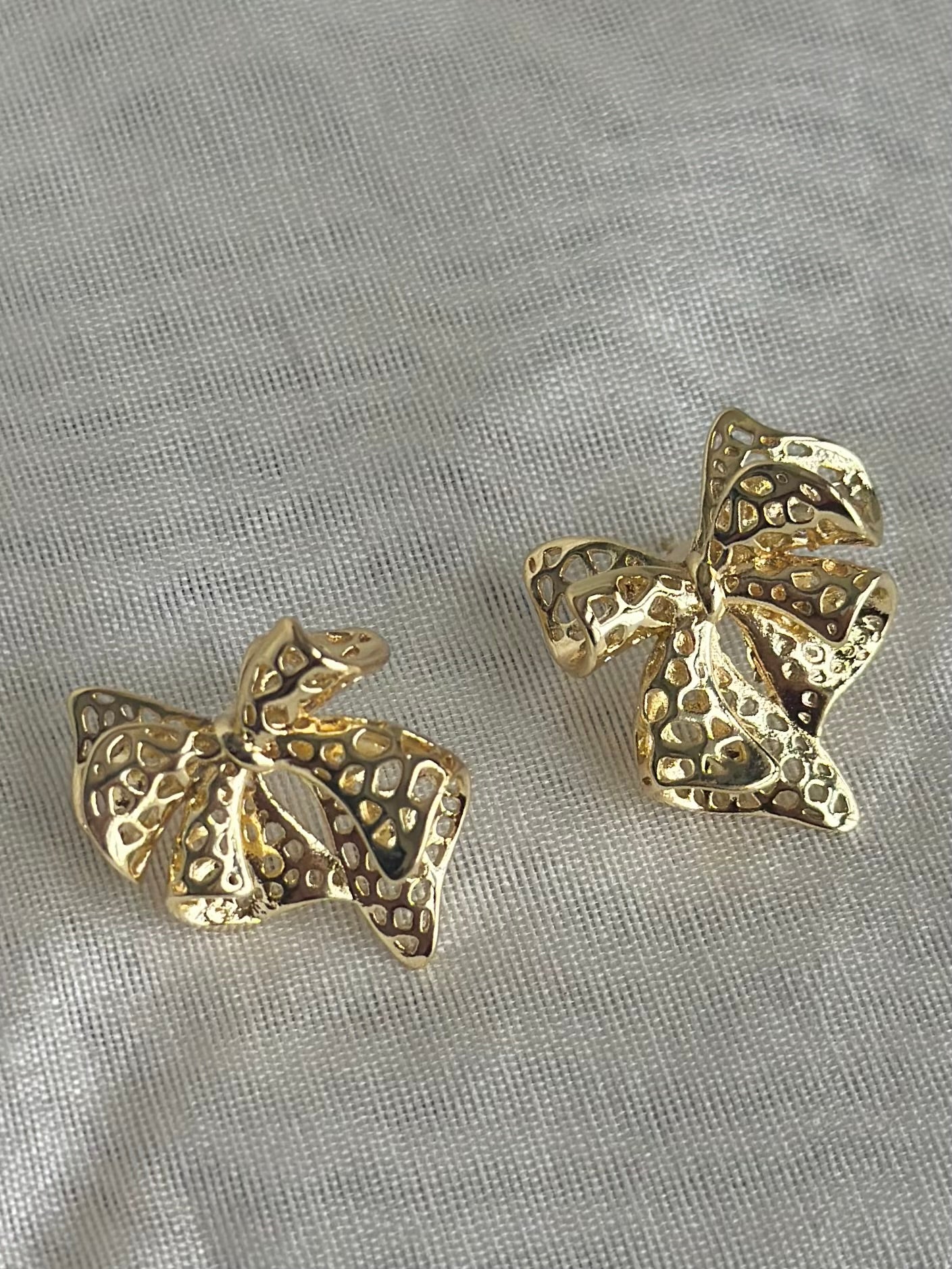 Mesh Bow Stud Earrings