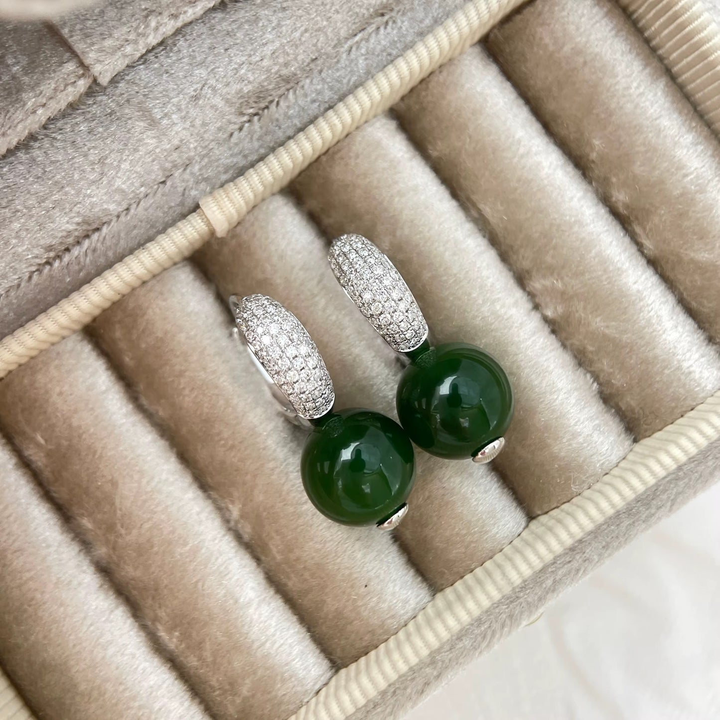 Royal Green Pearl Drop Earrings-Silver