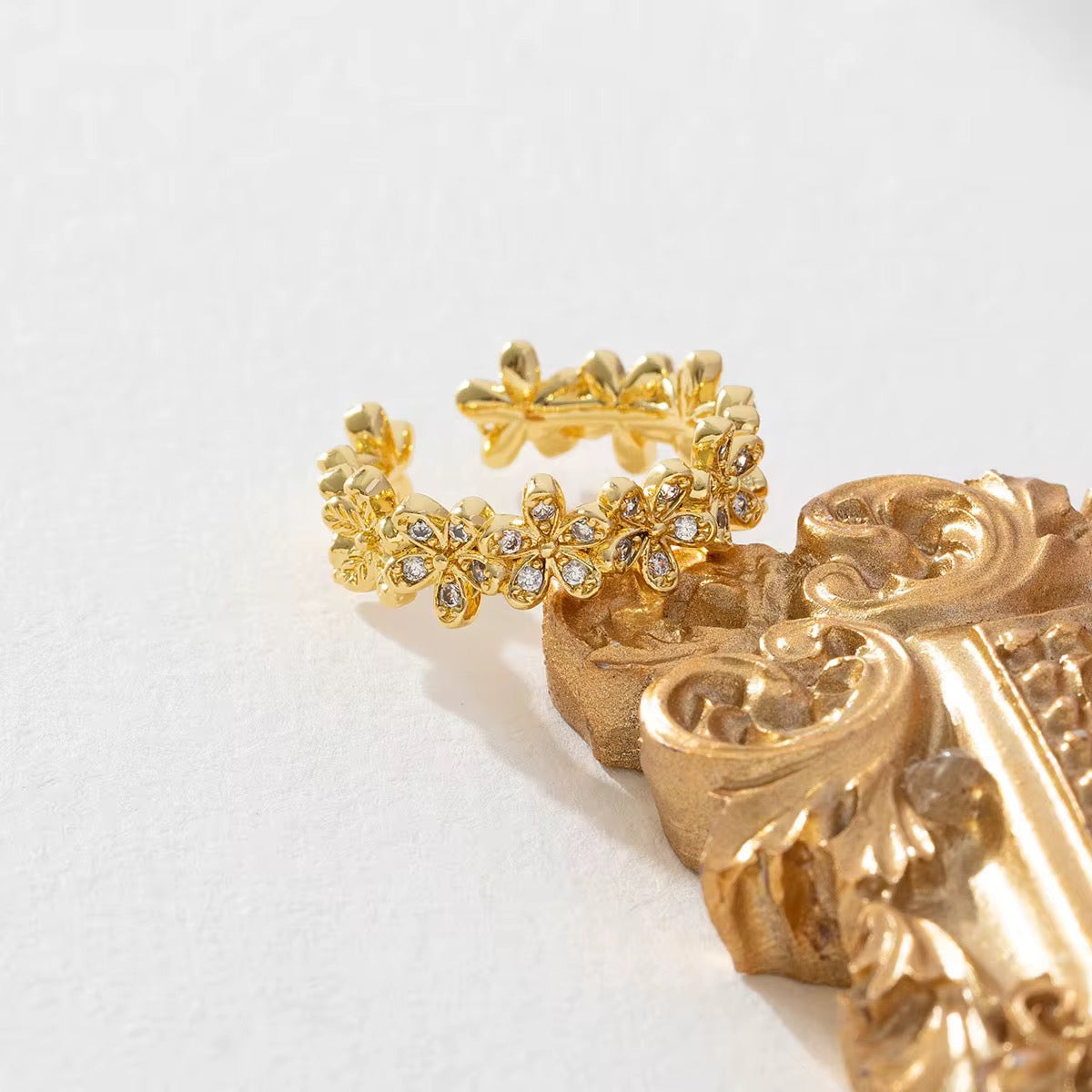 Floral Wreath Ring-Gold and Silver