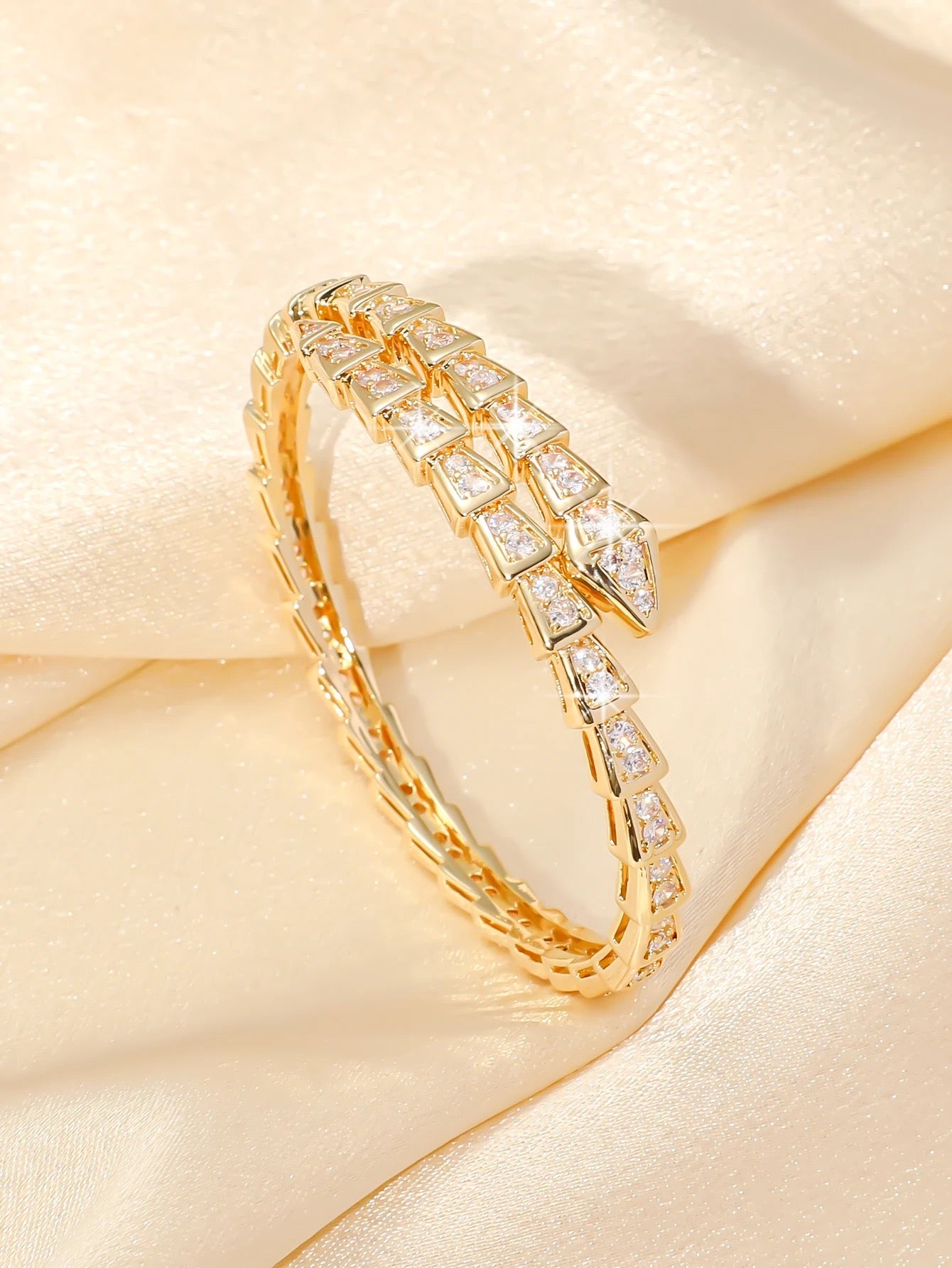 Studded Serpant kada Bracelet-Gold & Silver