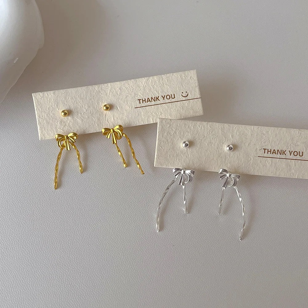 Petite Bow F&B Earrings