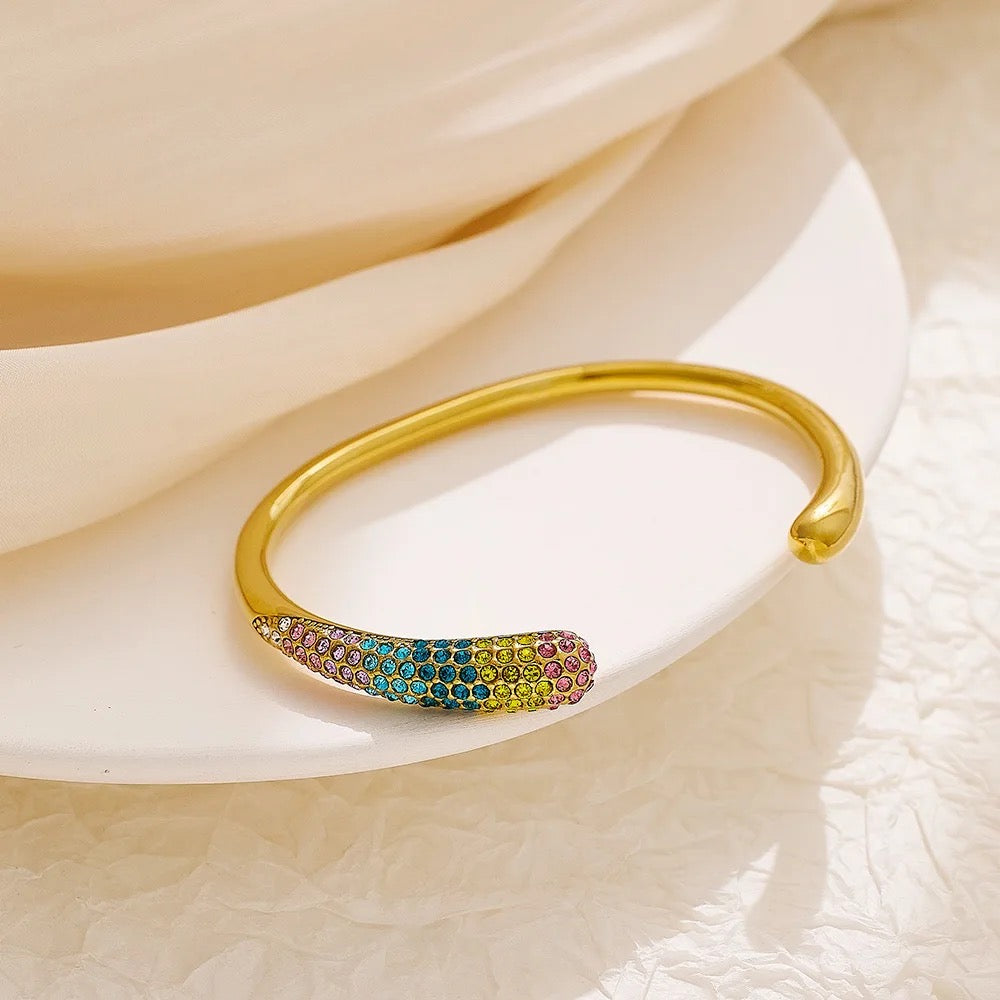 Coma Studded Kada- Gold