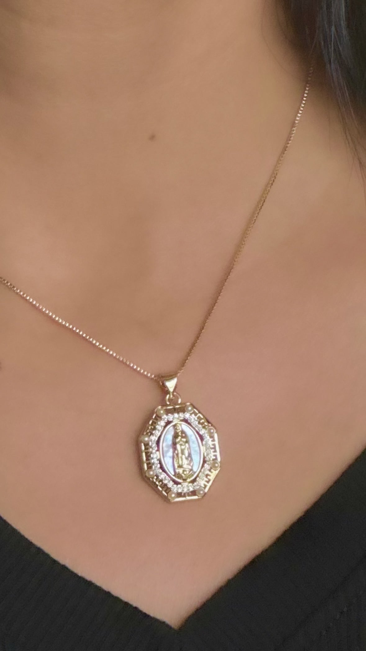 St. Martin Charm Necklaces in Thin Chain-3 Types
