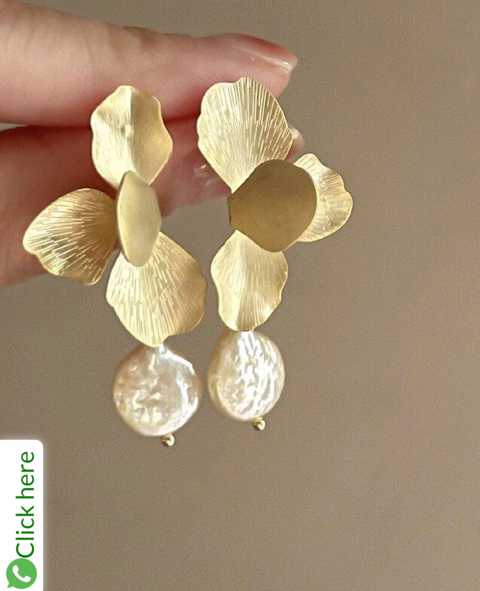 Lily Pearl Drop Earrings