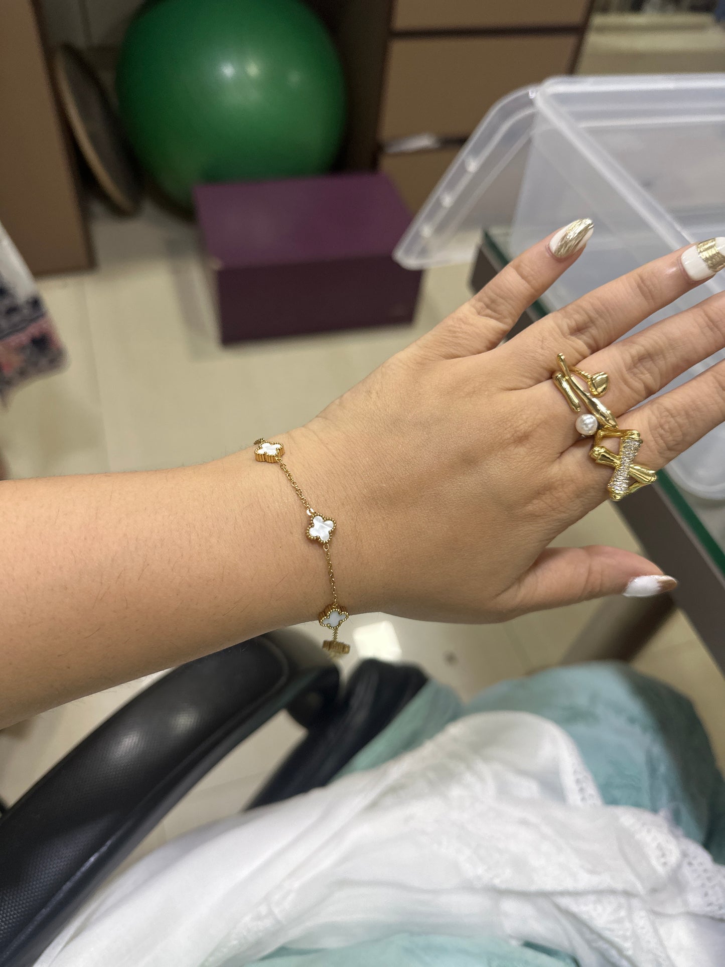 Clover Bracelets-8 Types