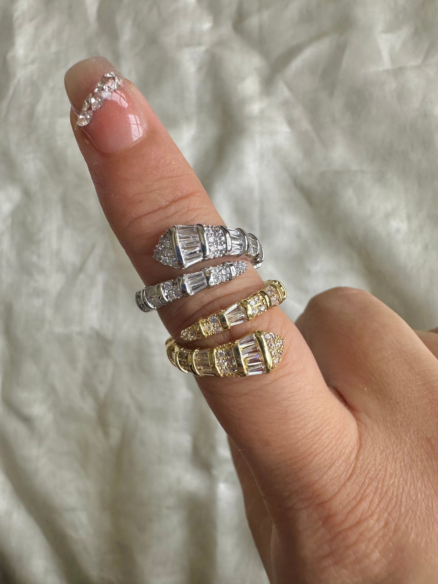 Safa Snake Ring-2 Colors