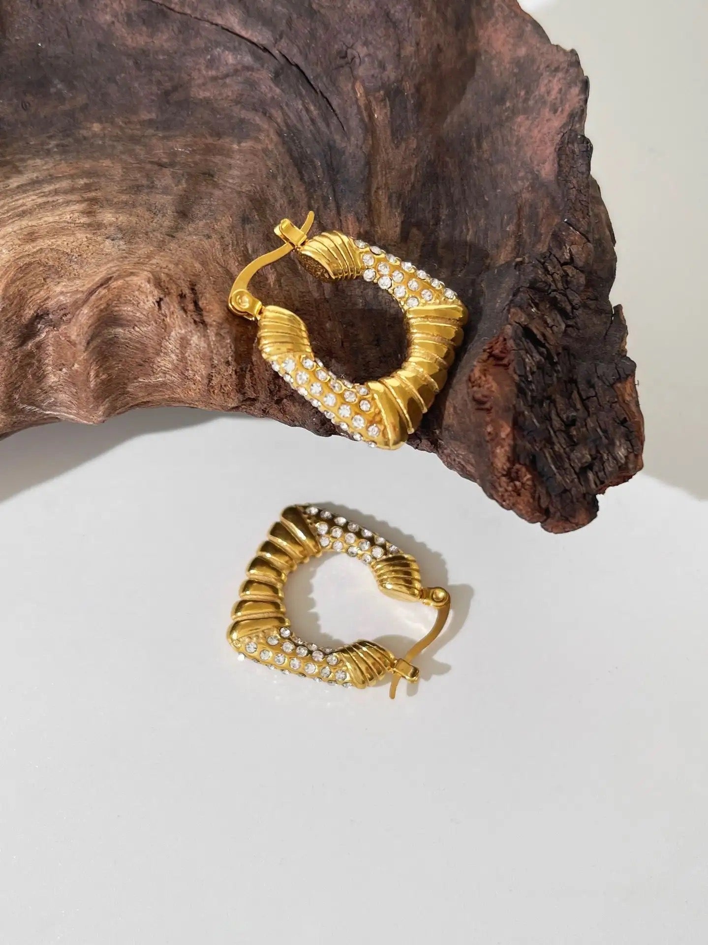 Parallel Studded Hoops