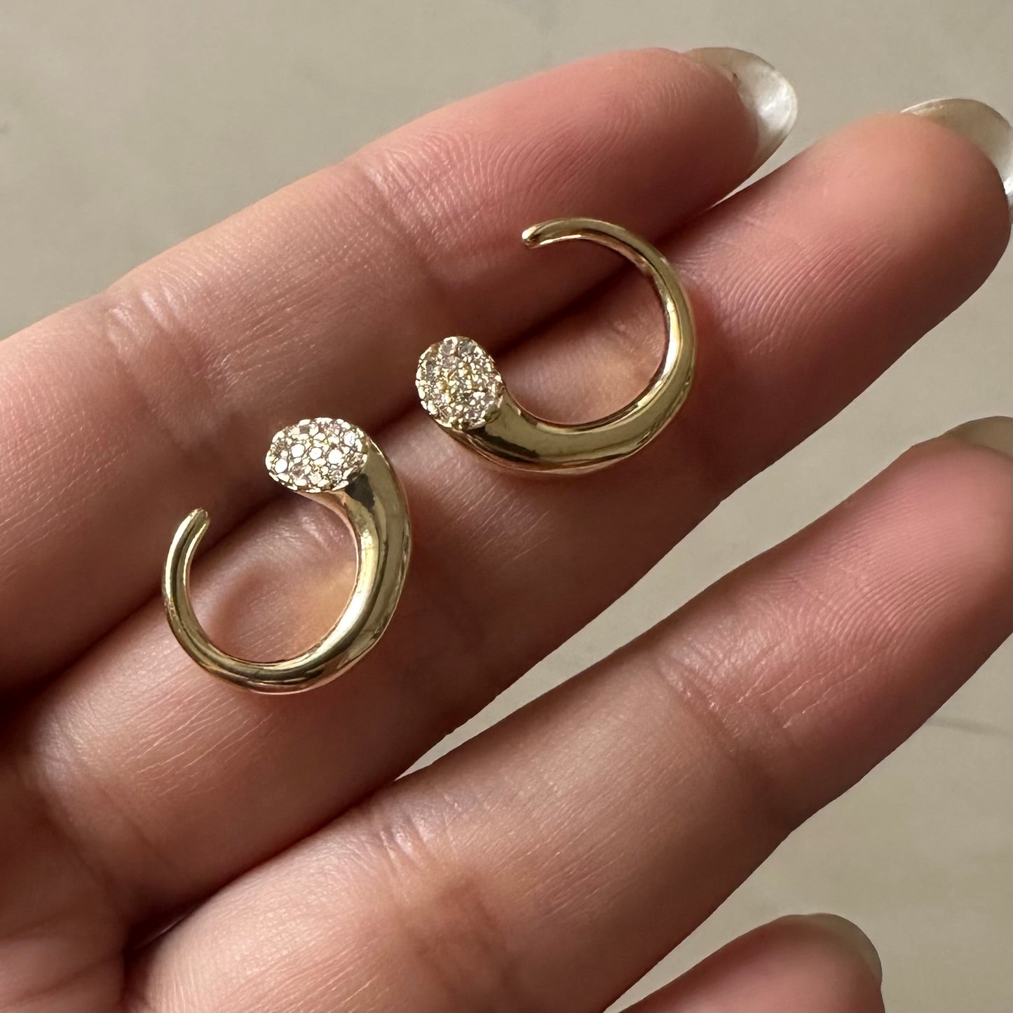 Mini Coma Earrings