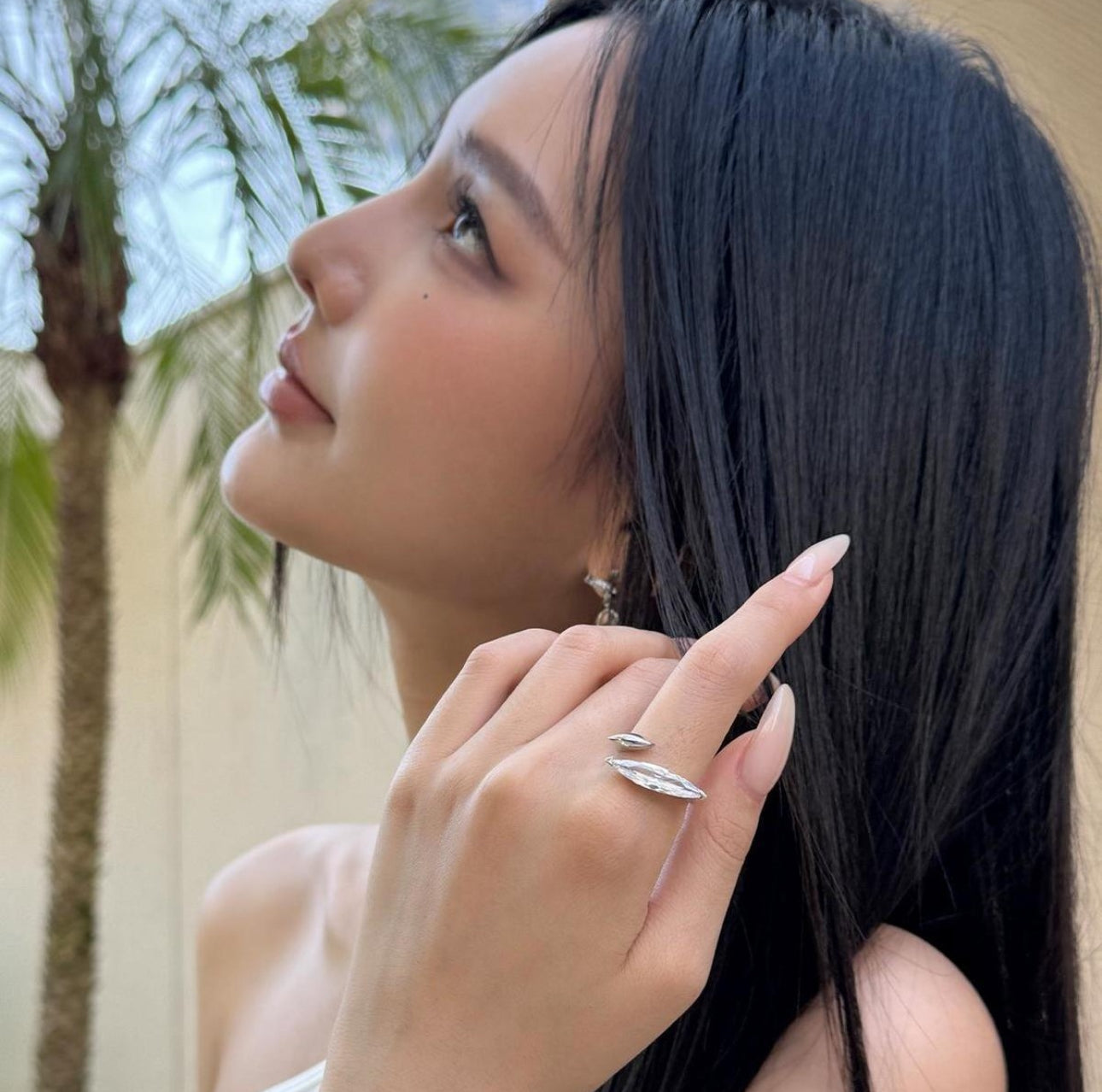 Silver Sharpnel Stone Ring