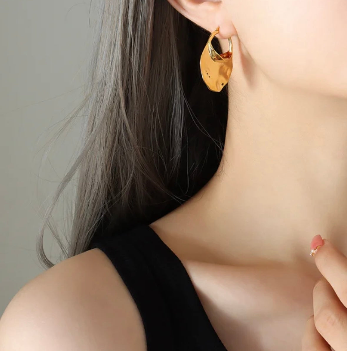 Flattened Hoops-2 Designs