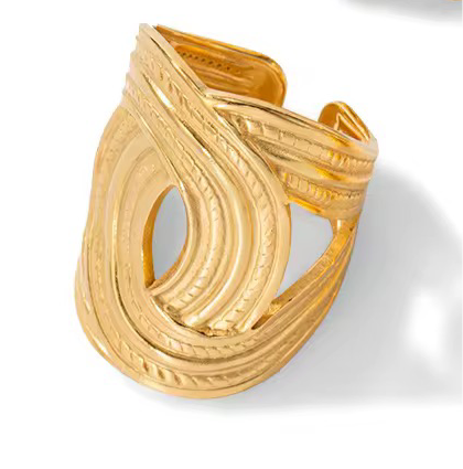 XO XL Egyptian Gold Ring