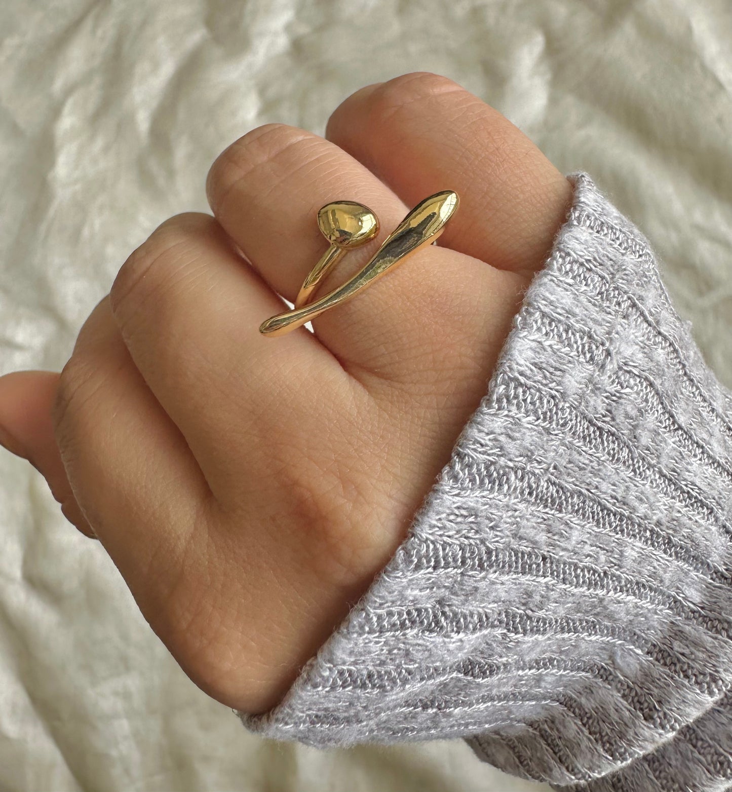 Quirky SS Ring
