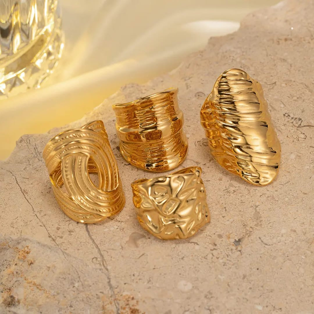 XO XL Egyptian Gold Ring