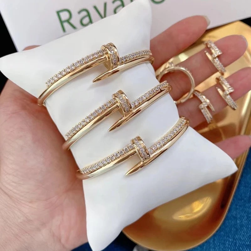 Studded Nail Kada