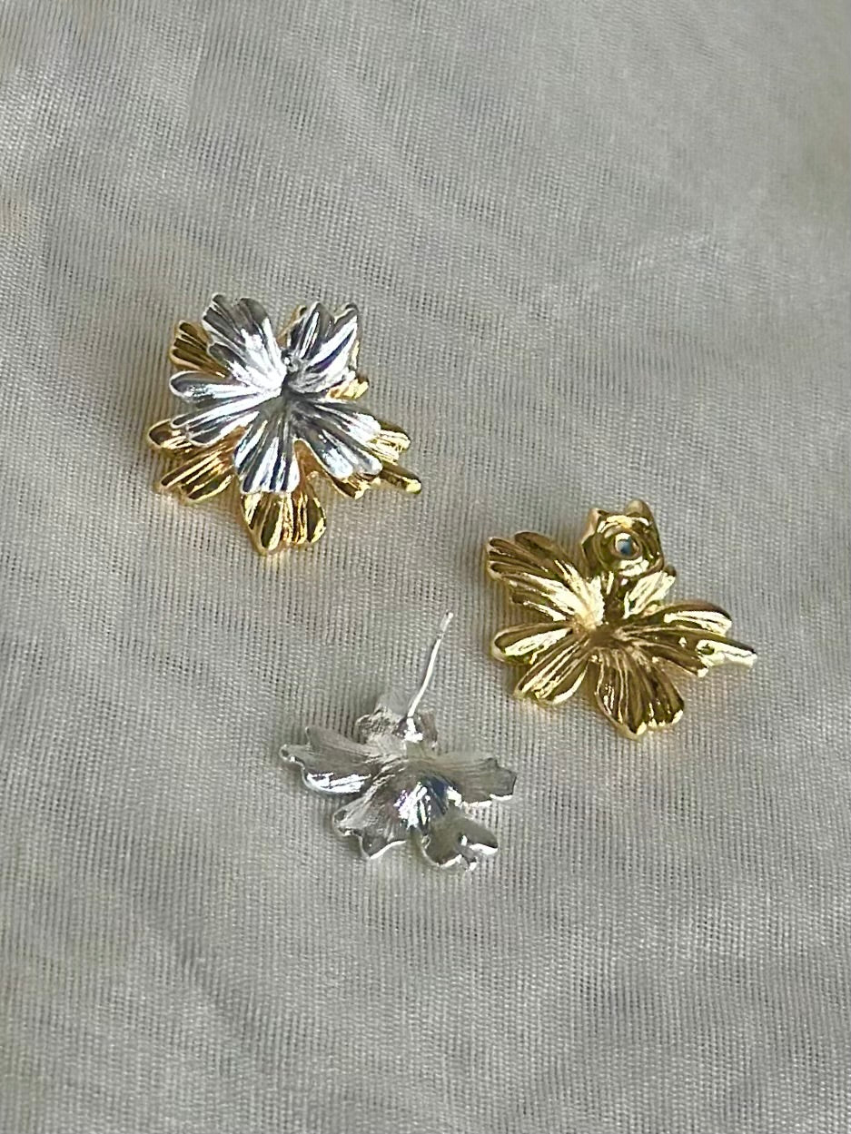 Dual Flower F&B 2in 1 Earrings
