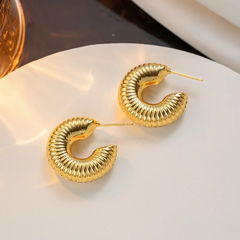 Chunky Round Hoops
