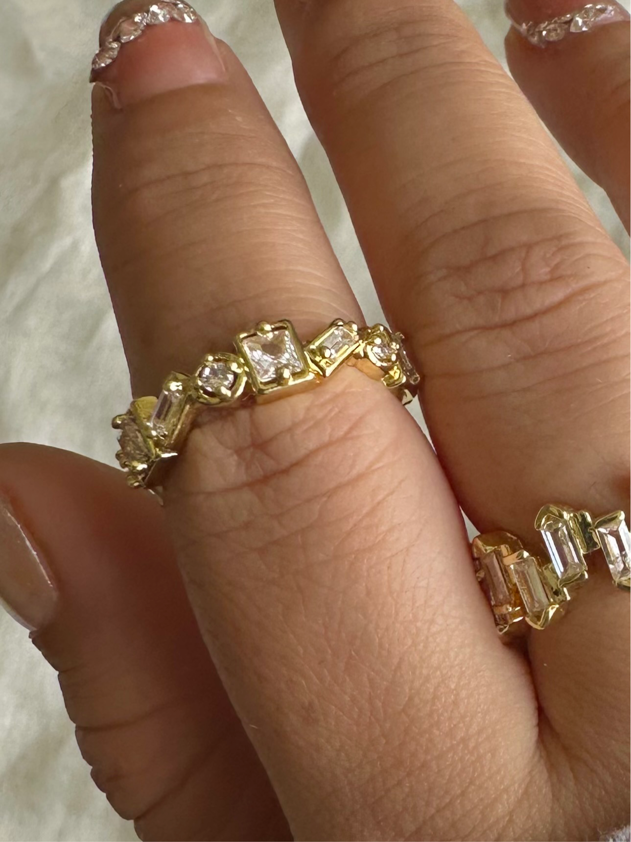 Uncut Eternity Sleek Ring