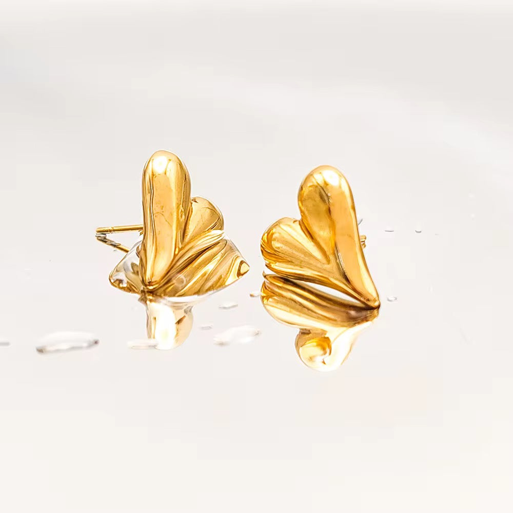 Tiny Heart Necklace & Studs Set-Gold