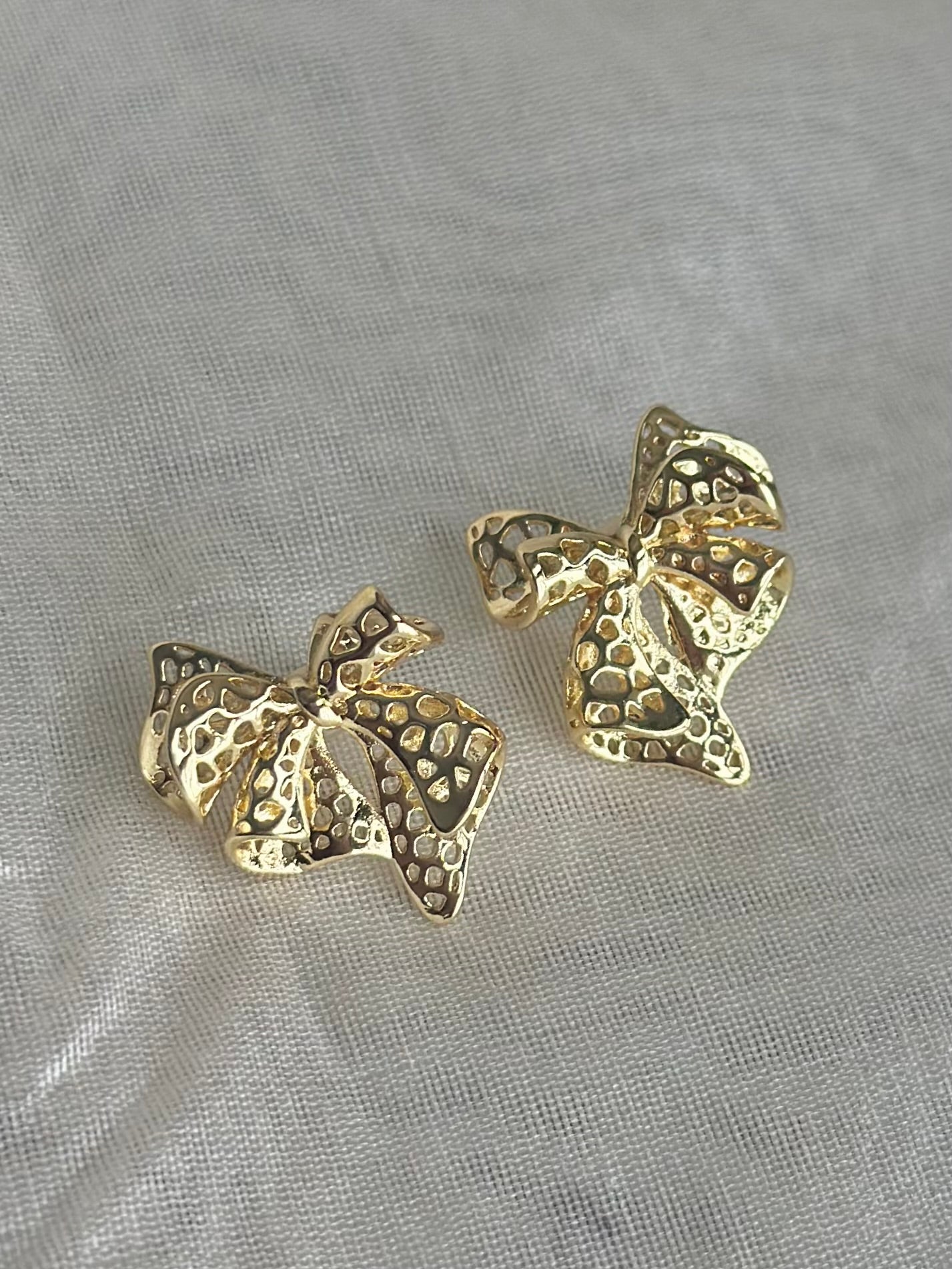 Mesh Bow Stud Earrings