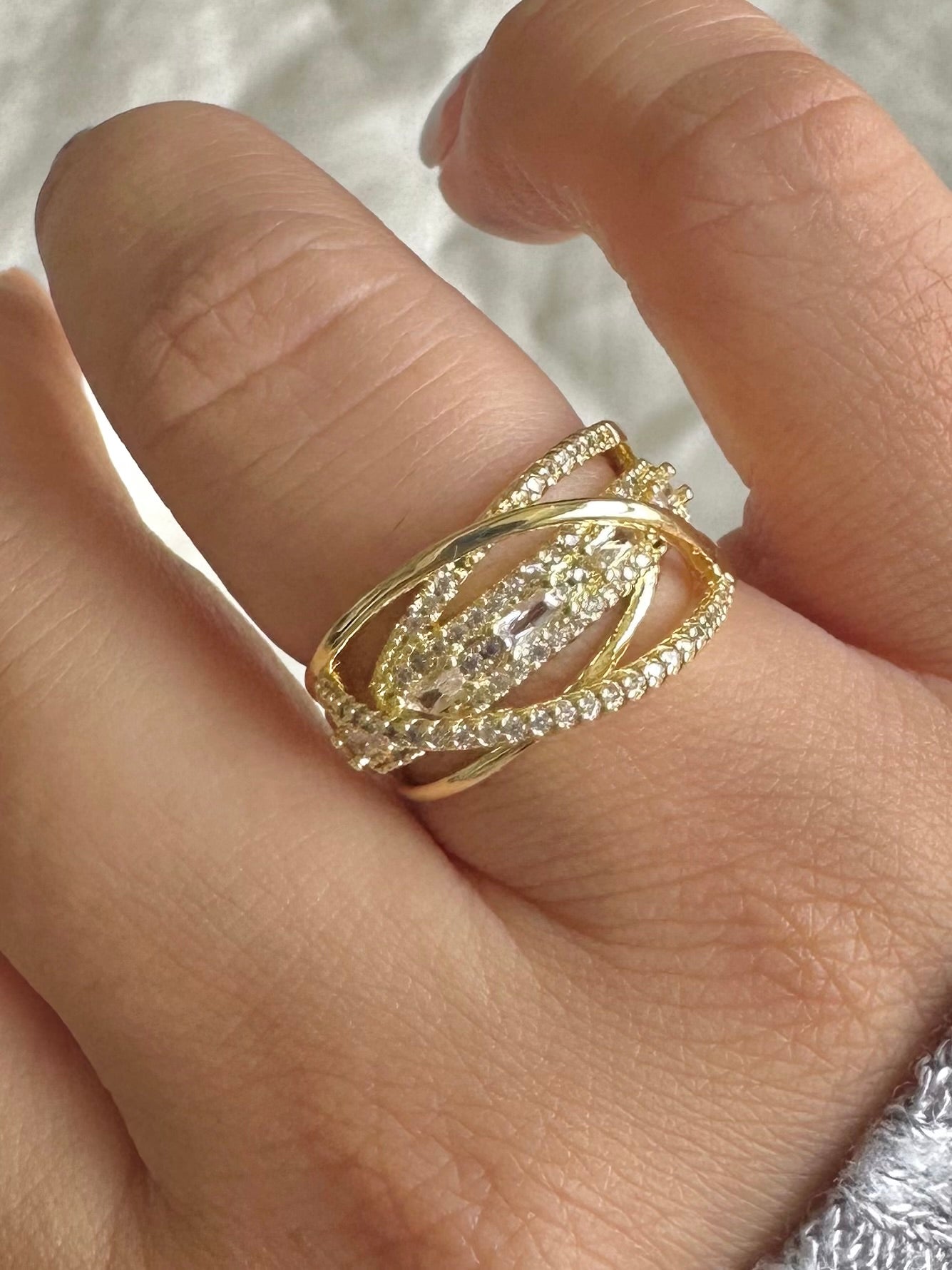 Orbit Diamond Ring