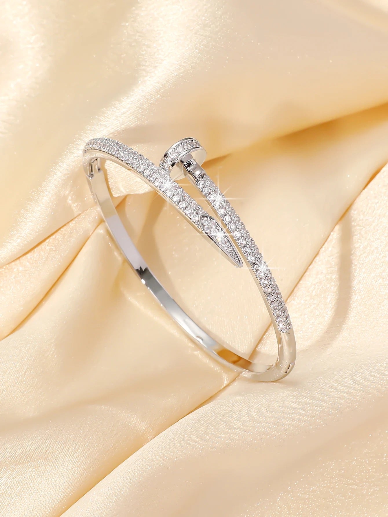 Studded Big Nail Bracelet-Silver