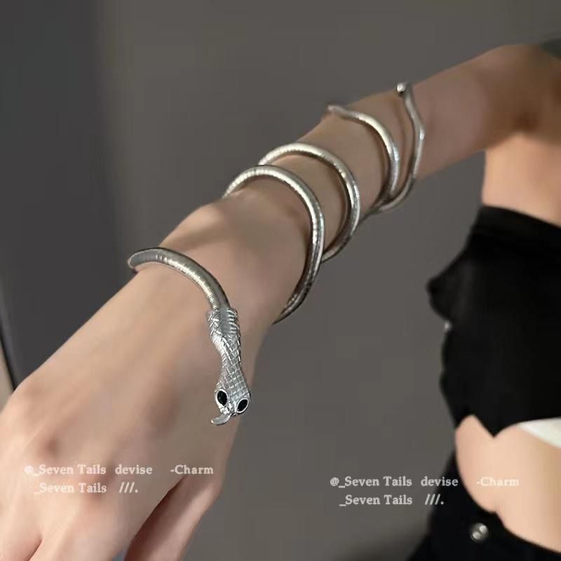 Serpantine Silver Necklace/ Bracelet