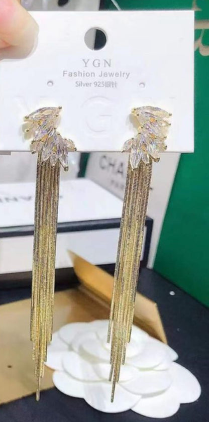 Baguette Feather F&B Dangler Earrings-Gold