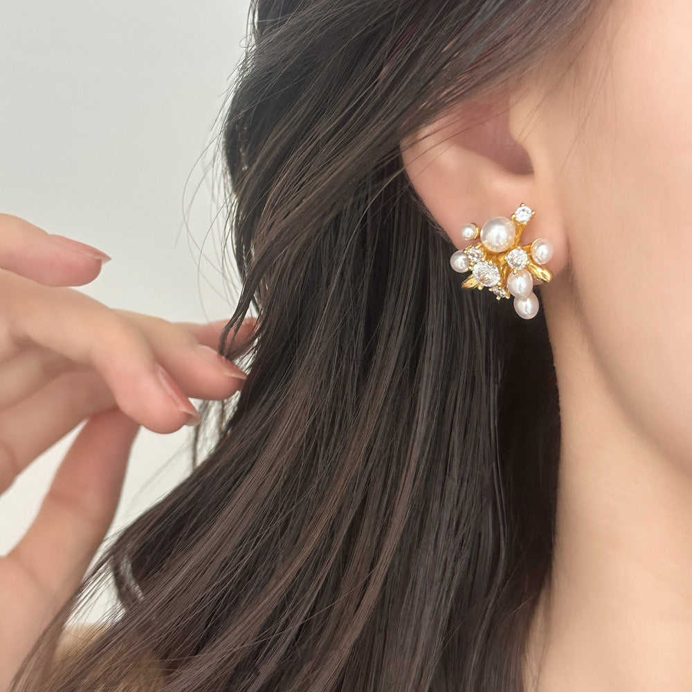 Pearl Cluster Stud Earrings-Gold