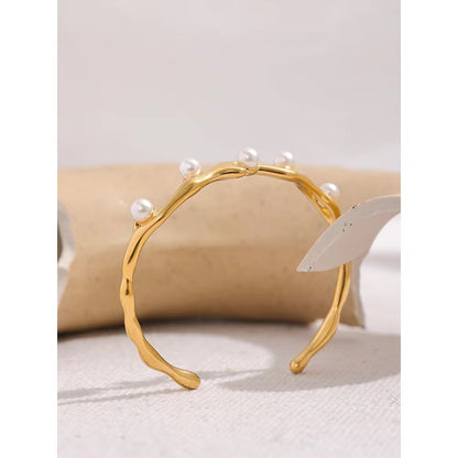 Pearl Wavy Adjustable Kada Bracelet