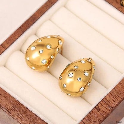 Viral Drop Earrings