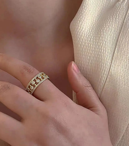 Dotted Studded Band Ring