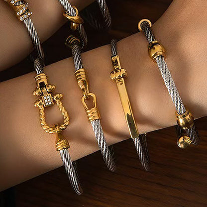 Horse Shoe Buckle Two Toned Kada