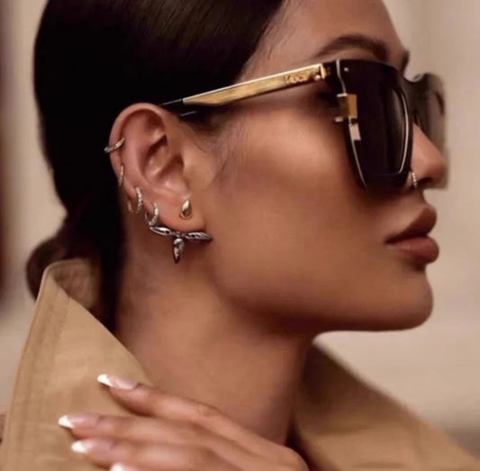 Sandwich Style SS Arrow Earrings