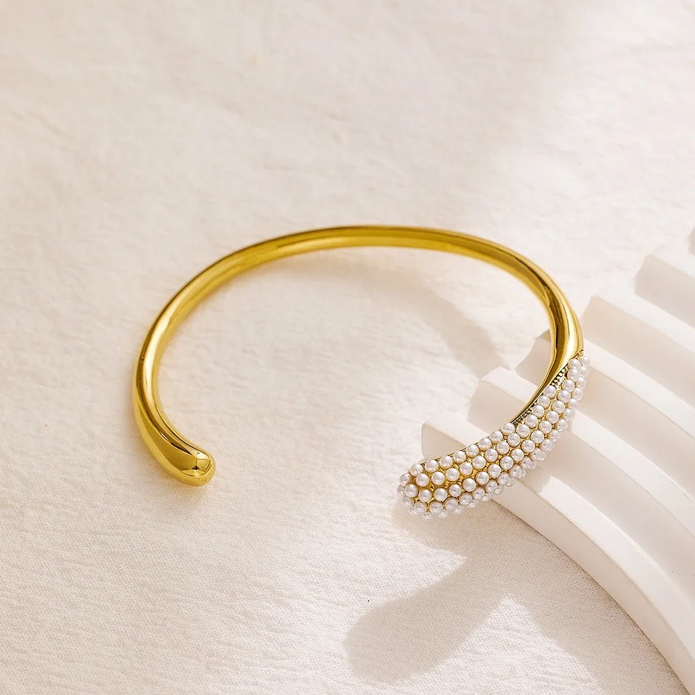 Coma Studded Kada- Gold