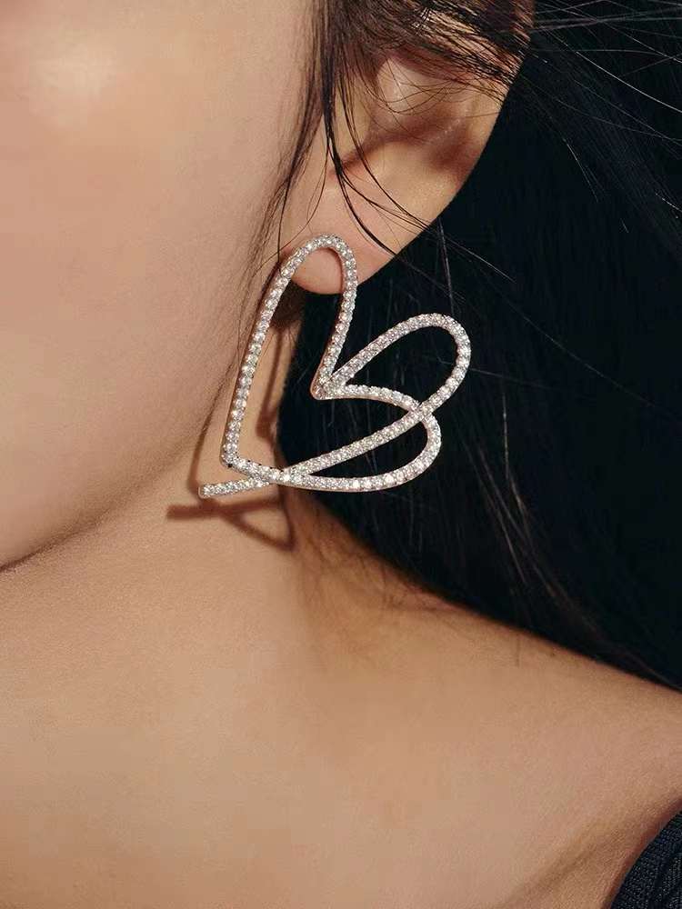 Delicate Heart Outline Earrings-2 Types