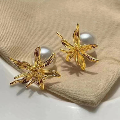 Wild Lily Pearl Sandwich  Earrings