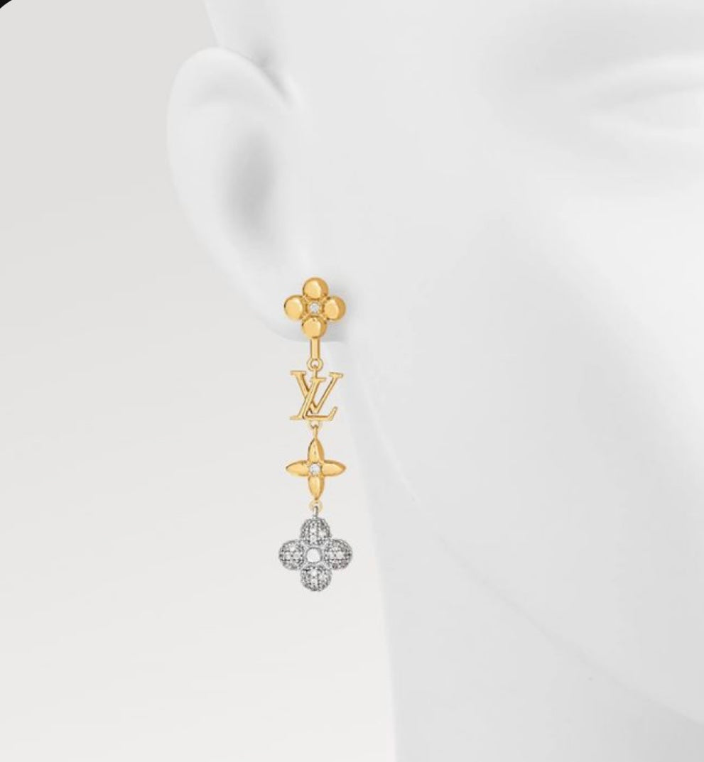 Clover Flower Dangler Earrings