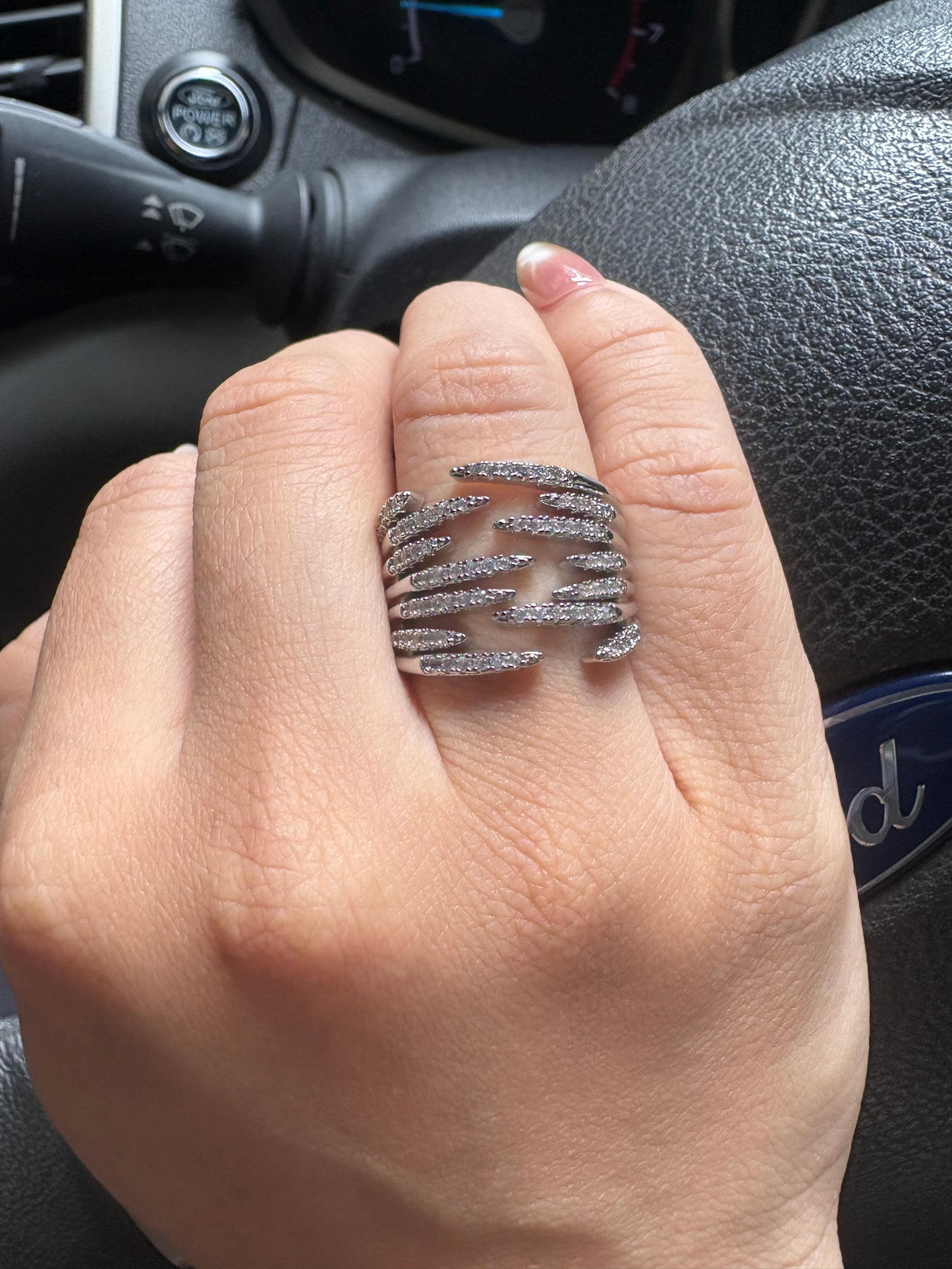 Diamond Claw Cocktail Ring-Gold